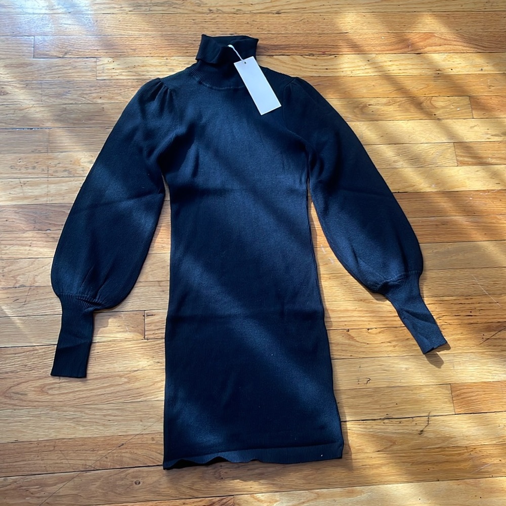 LOVE TREE -Sweater Dress - Size Large